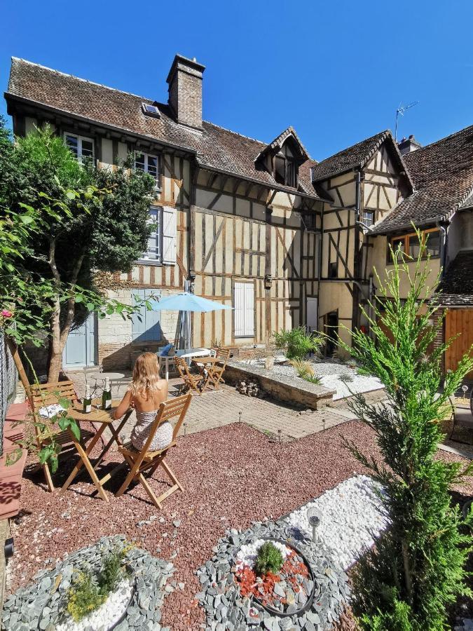 Les Cieux De La Cathedrale - Calme - Jardin - Wifi Troyes Exterior foto