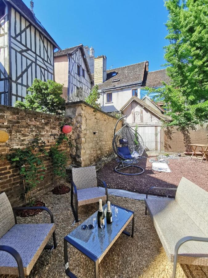 Les Cieux De La Cathedrale - Calme - Jardin - Wifi Troyes Exterior foto