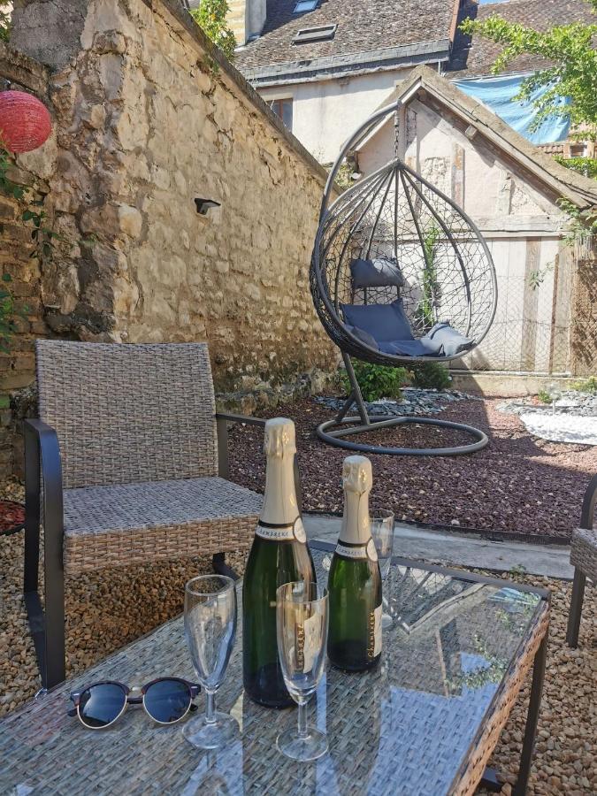 Les Cieux De La Cathedrale - Calme - Jardin - Wifi Troyes Exterior foto